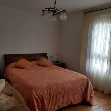 Salineras Nyaraló *